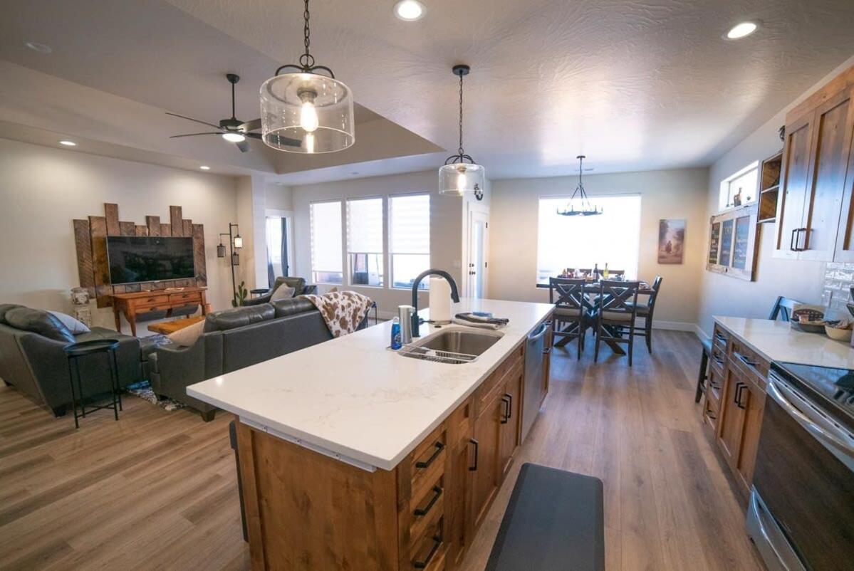 Red Canyon Bunkhouse At Kanab - New West Properties Luaran gambar